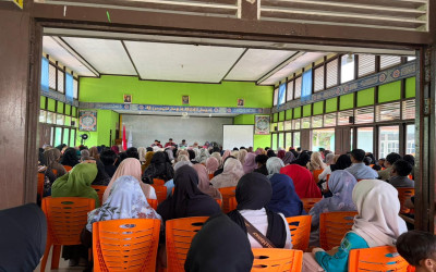 MTs Negeri 1 Sintang Gelar Rapat Orang Tua Calon Murid Baru Bersama Komite