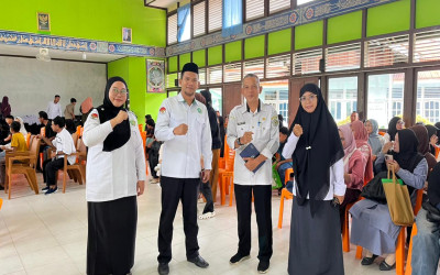 Monitoring PMB, Kemenag Sintang Pastikan Layanan Madrasah Berjalan Optimal