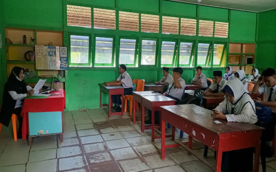 MTs Negeri 1 Sintang Gelar Ujian Madrasah Tahun Pelajaran 2025/2026