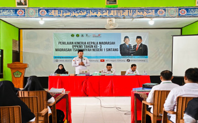 MTs Negeri 1 Sintang Laksanakan PKKM Tahun ke-3, Teguhkan Kolaborasi dan Profesionalitas Madrasah