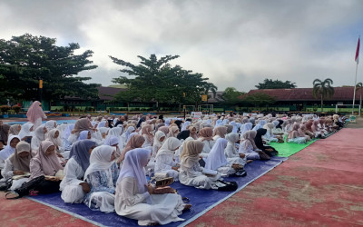 MTs Negeri 1 Sintang Gelar Gema Muharram 1448 H, Perkuat Spirit Hijrah dan Akhlak Mulia