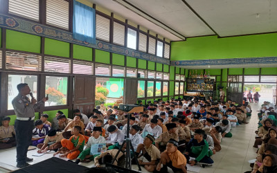Satlantas Polres Sintang bekali budaya Tertib Berlalulintas sejak dini kepada Peserta MATAMUDA MTs Negeri 1 Sintang